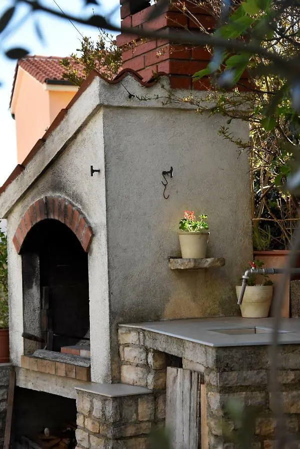 Apartment Simba Pula 0*,  Croatia