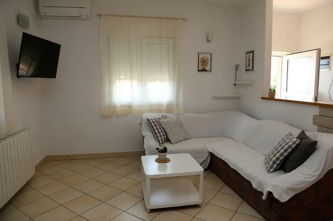Apartment Simba Pula